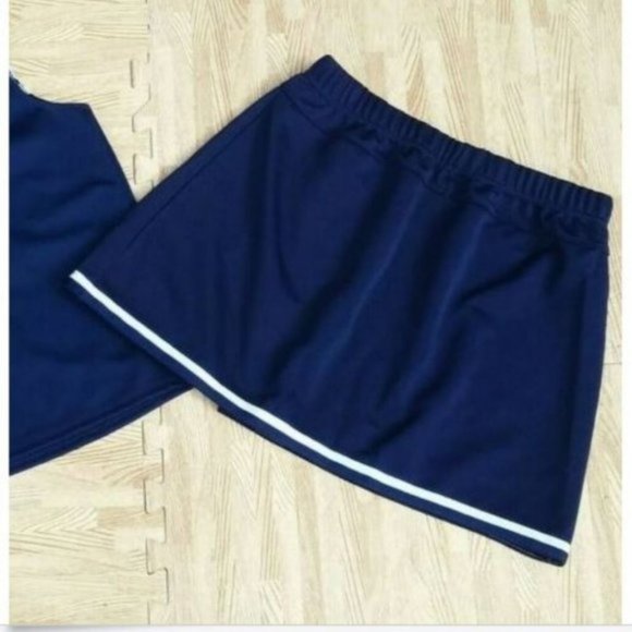 Cheerleader Skirt Perfect for Tailgating Football or Halloween - Picture 3 of 5